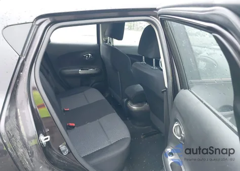 2015 Nissan Juke S z USA, uszkodzony, nr VIN JN8AF5MV2FT555985